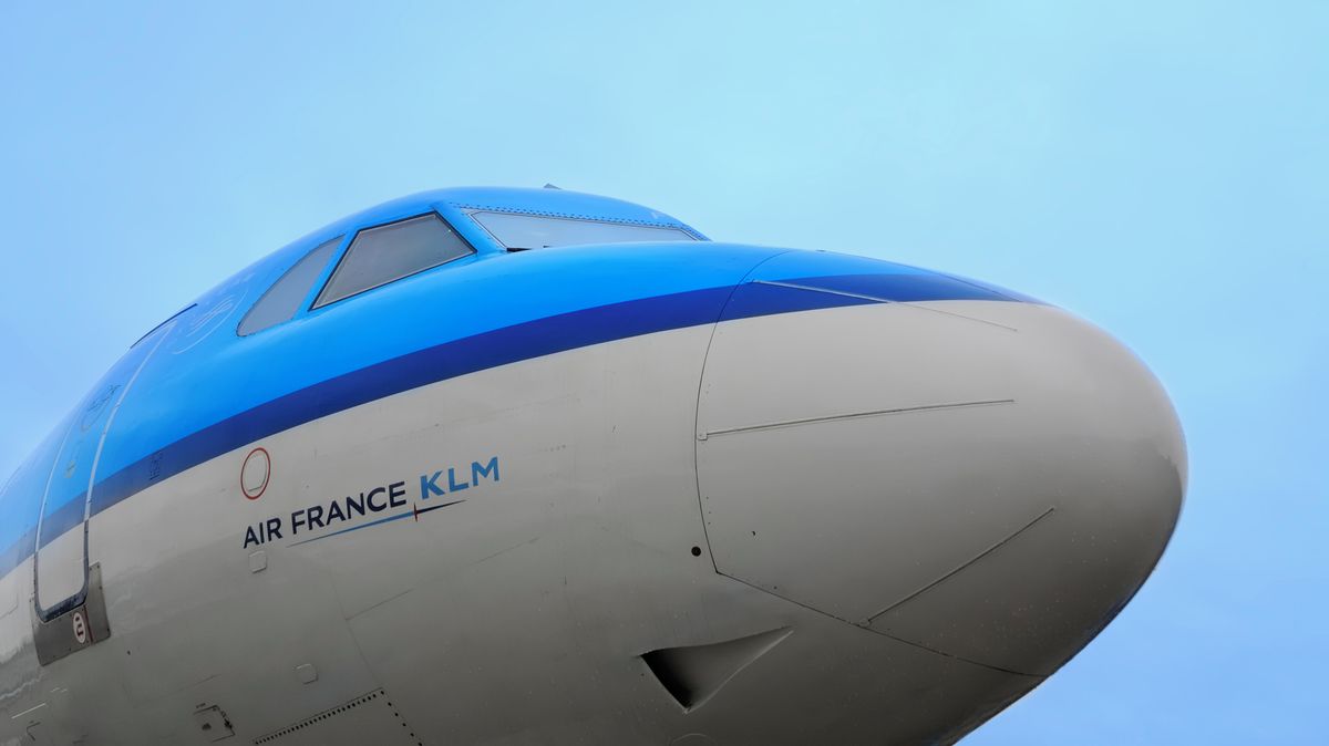 Kvůli klimatickým pravidlům EU budeme muset seškrtat lety do Asie, varují aerolinky